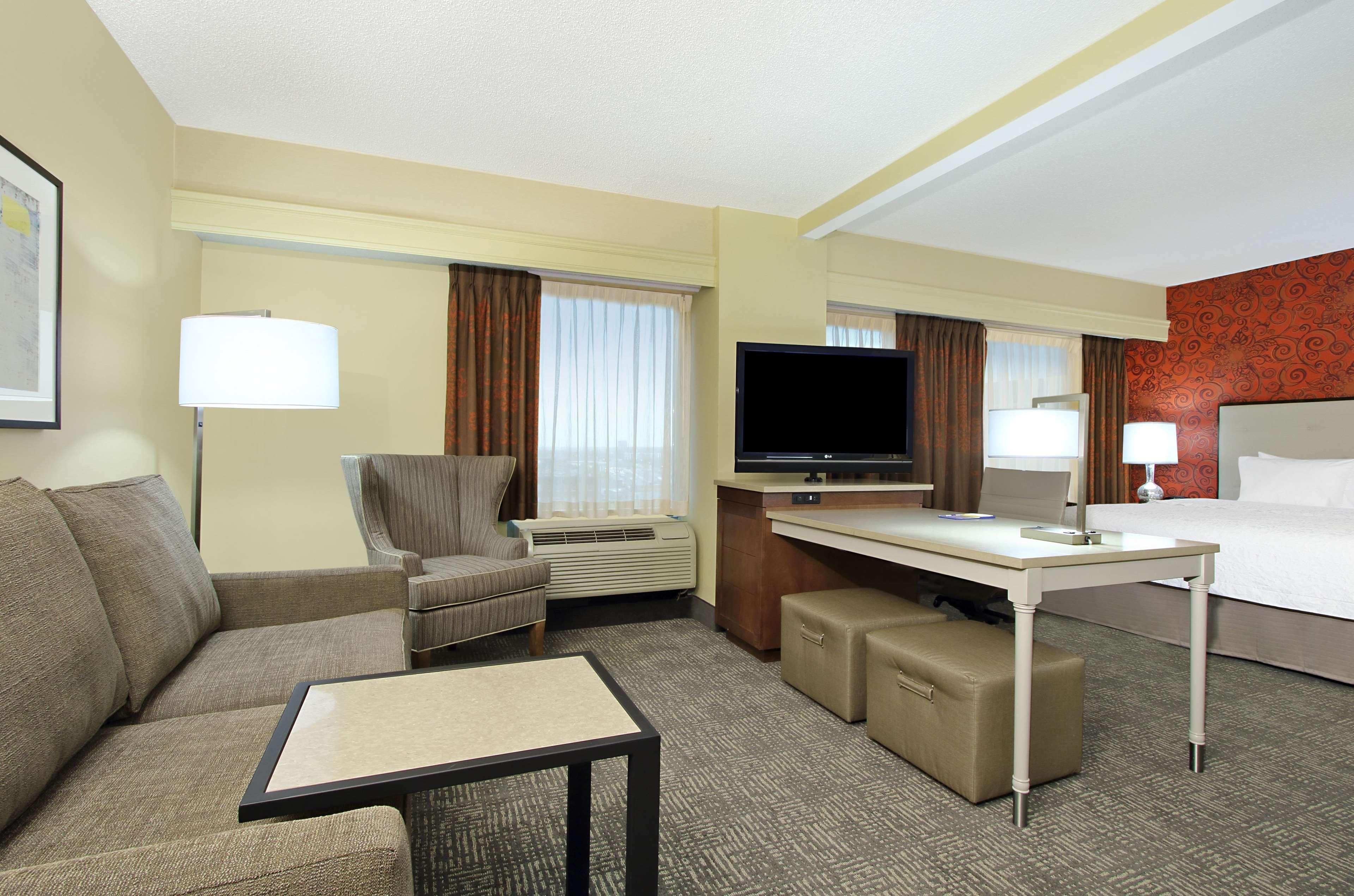 Hampton Inn & Suites Columbus-Downtown, Ohio מראה חיצוני תמונה