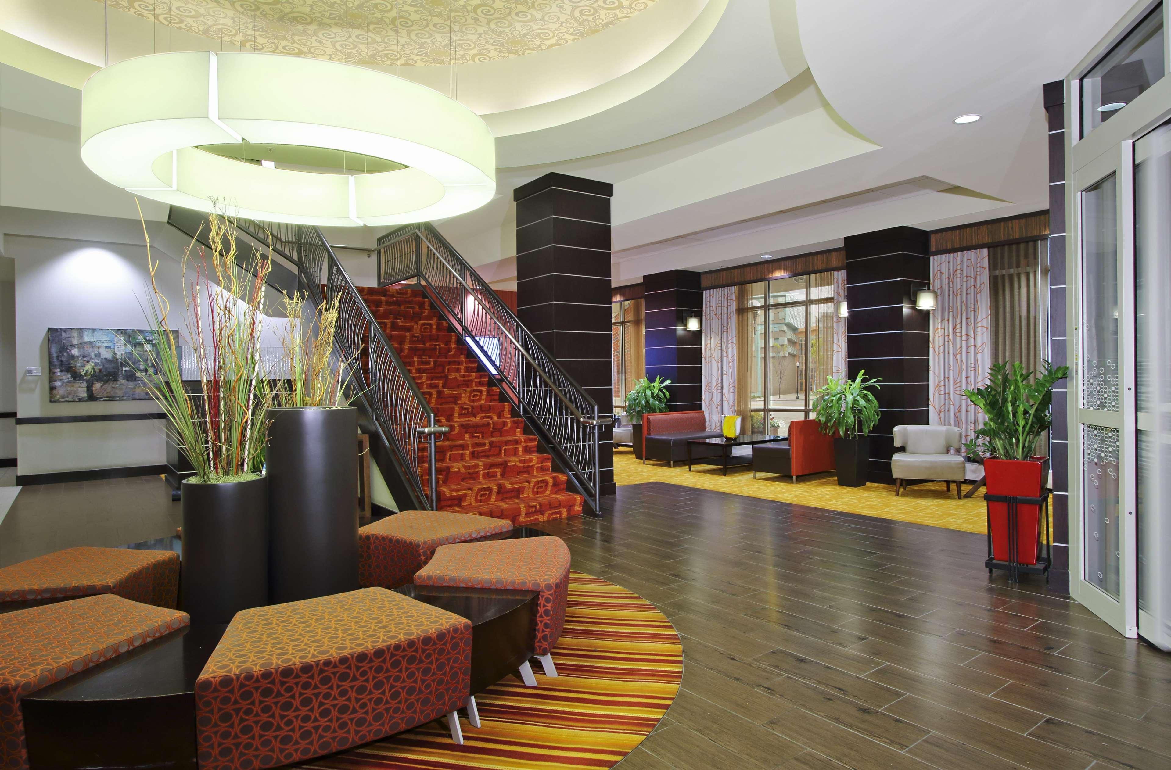 Hampton Inn & Suites Columbus-Downtown, Ohio מראה חיצוני תמונה