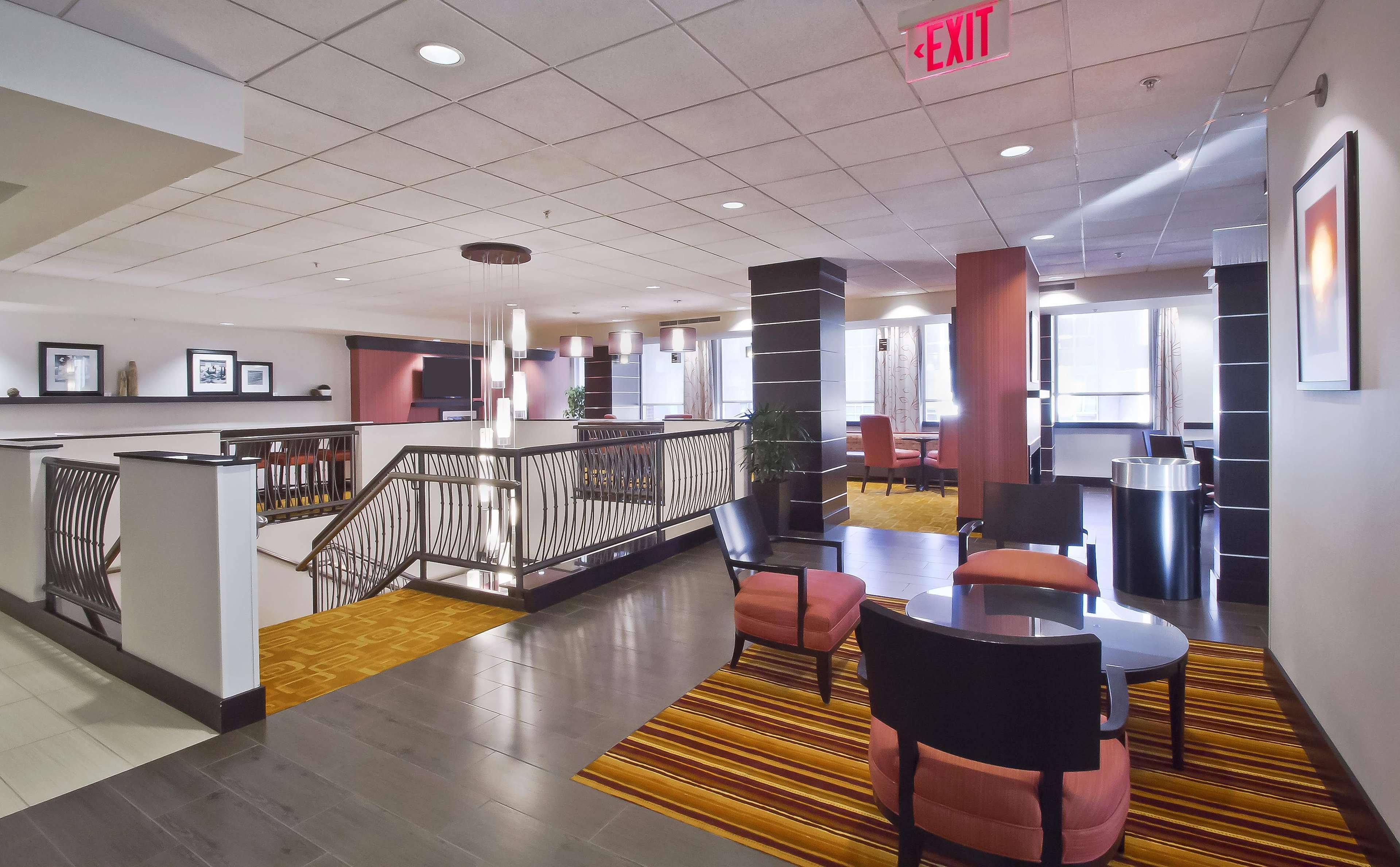 Hampton Inn & Suites Columbus-Downtown, Ohio מראה חיצוני תמונה