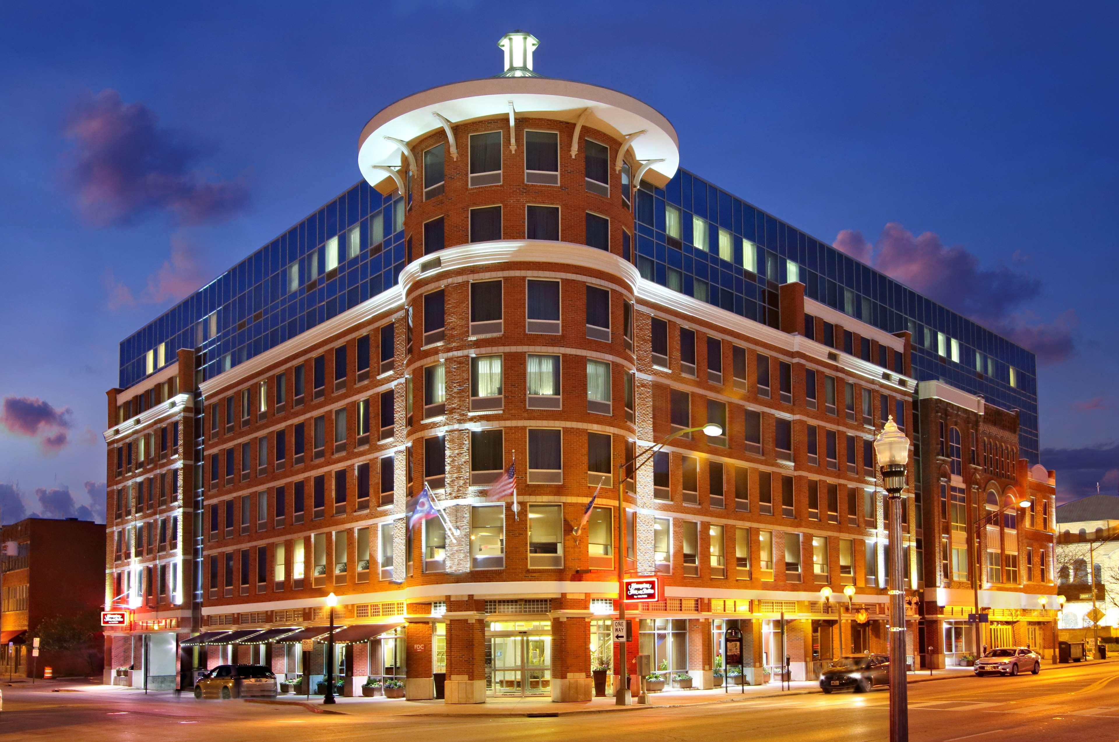 Hampton Inn & Suites Columbus-Downtown, Ohio מראה חיצוני תמונה