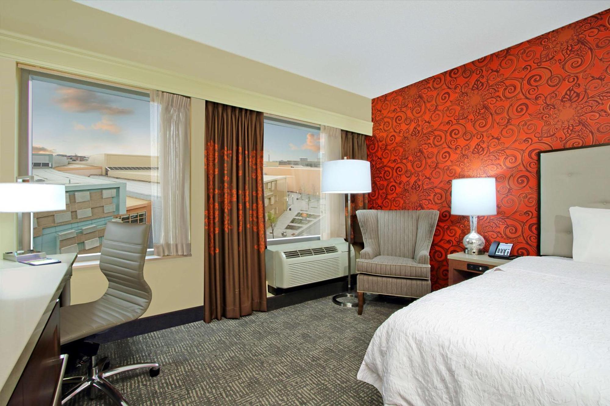 Hampton Inn & Suites Columbus-Downtown, Ohio מראה חיצוני תמונה